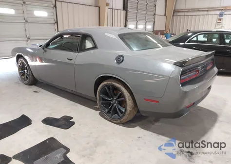 2018 Dodge Challenger Sxt из США, поврежденный, VIN 2C3CDZAG1JH332631